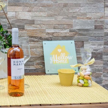Yhellow Home Comfy Apartment Бари Экстерьер фото
